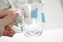 Load image into Gallery viewer, Water Pouring Activity