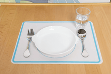 Load image into Gallery viewer, Dinnerware Set
